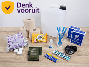Hygiënische Hand Doekjes, Desinfecterende gel, Tandenborstel met tandpastapoeder, Waxinelichtjes, Aluminium warmtedekens, AA batterij, AAA batterij, WC-papier, Jerrycan – foodproof – 10 liter, Noodrantsoen 48 uurs, Headlight AAA